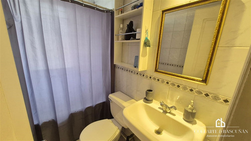 Casa En Venta De 5 Dormitorios Y 4 Baños En Comuna De Maipú