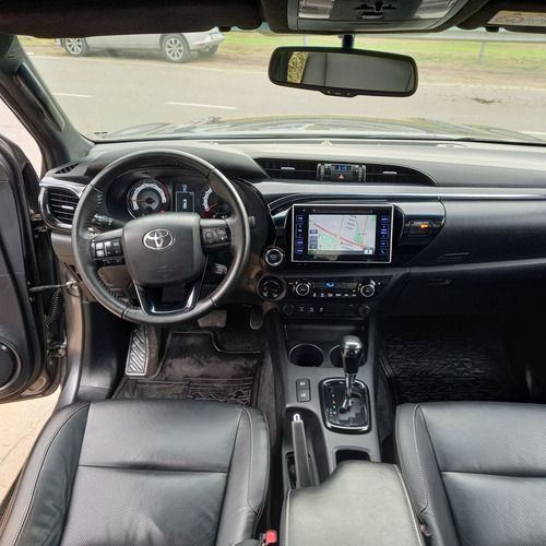Toyota Hilux 2.8 Cd Srx 177cv 4x4