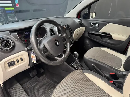 Renault Captur 2.0 Intens Automática