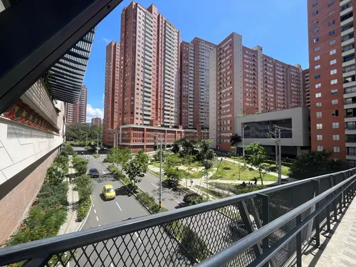 !oportunidad Unica! Apartamento En Primer Piso Con Todo Cerc