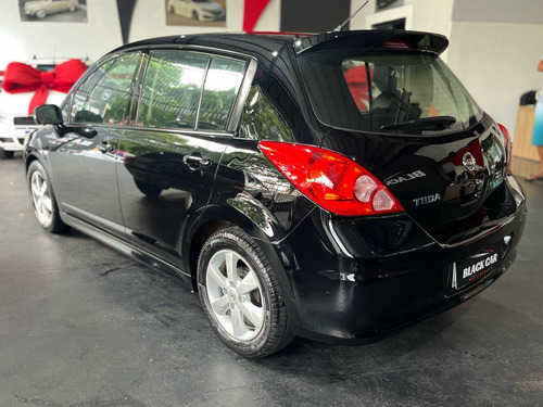 Nissan Tiida SL 1.8/1.8 Flex 16V Aut.