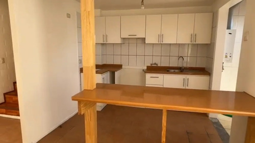 Venta De Casa En Avenida Santa Luisa, Quilicura