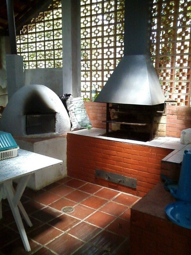 Vende-se - Linda Chácara Em Cotia!!! - 2144