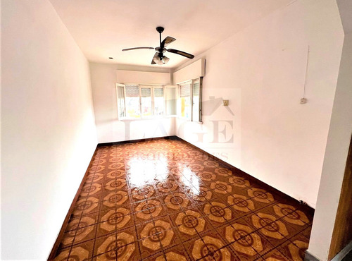 2 Unidades Venta 2 Y 3 Amb 1er Piso S/expensa Balcon Frente