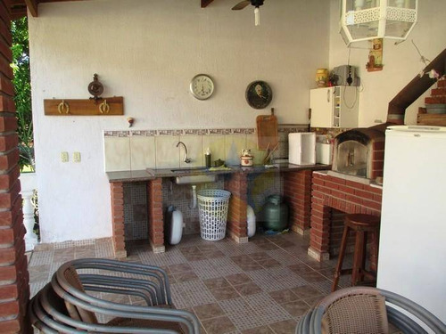 Chácara Com 3 Dormitórios À Venda, 1600 M² Por R$ 900 Mil - Canedos - Piracaia Sp - Ch1156