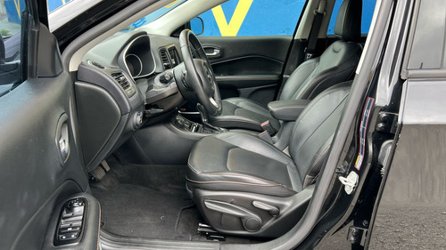 Jeep Compass 2.0 Longitude Aut. 5p 1650 mm