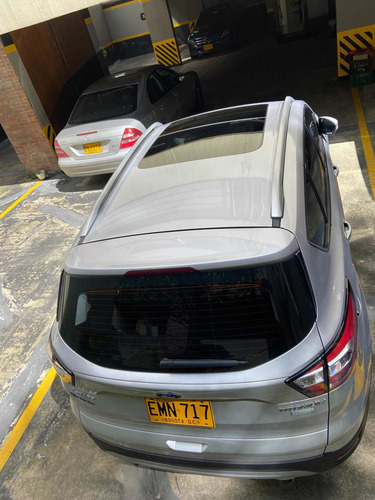 Imagen 9 de 24 de Ford Escape 2018 2.0 Titanium