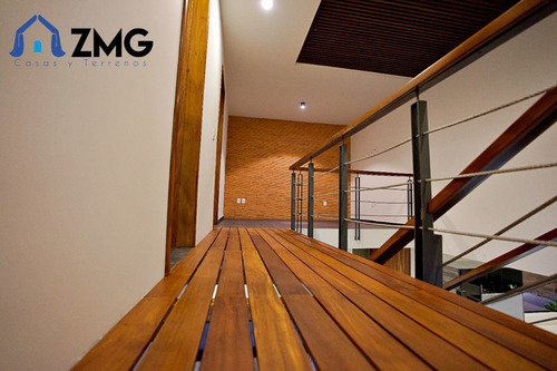 Imagen 25 de 30 de Casa De Lujo Nueva En Punto Sur 1 Frente A Parque Privado