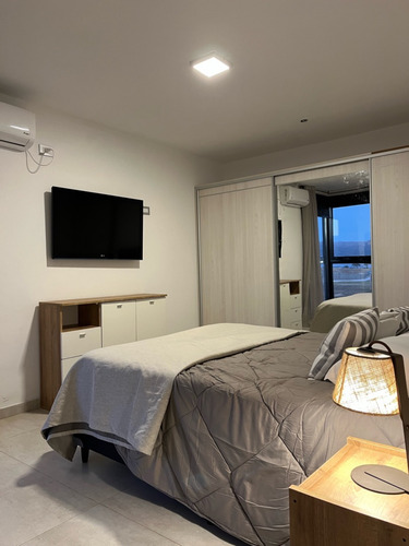 Alquiler Temporal / Venta Casa En Barrio Privado Puerto Del Águila - Lago Los Molinos