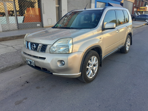Nissan X-Trail 2.5 Visia 6mt