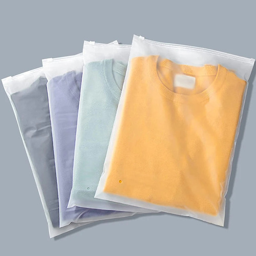 30 Saquinhos Com Ziper P/ Roupa Maternidade Multiuso 25x35cm