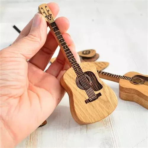 Picker De Guitarra De Madera + PĂșa De Guitarra