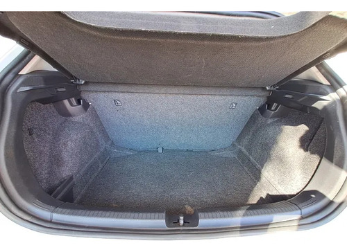 Volkswagen Pólo MPI (Flex)