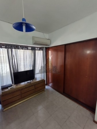 Imagen 19 de 27 de Venta - Casa - Lote Propio - Con Local - Garage - 5 Ambientes - Jose Ingenieros - Tres De Febrero