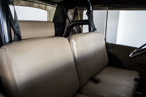 Jeep Willys 1962 Placa Preta
