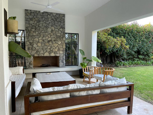 Imagen 13 de 27 de Hermosa Casa De Dos Plantas