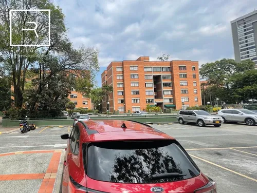 Apartamento En Arriendo En Zuñiga. Cod A11255