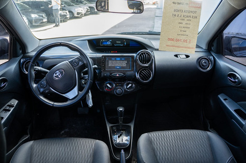 Toyota ETIOS X 1.5 6M/T ETIOS X 1.5 6M/T