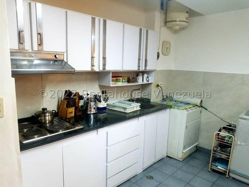 Imagen 8 de 13 de Los Caobos Cod Mls# 23-19293 Liz Mendez Telf: 04120984534