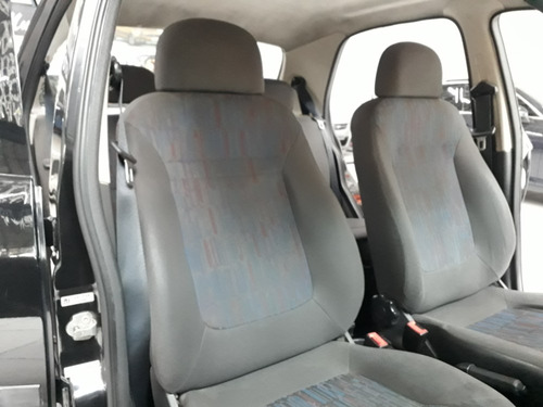 Chevrolet Celta Completo 4p / Celta Completo 1.0 4p Celta