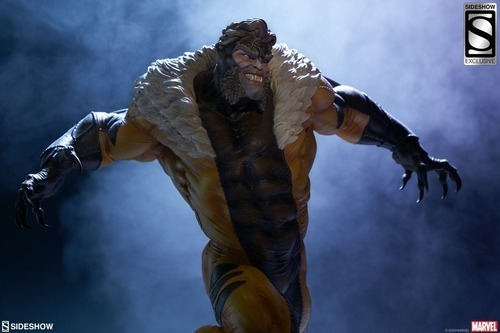 Sabretooth Exclusive Premium Format Sideshow Collectibles