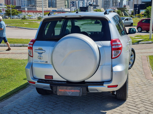 Toyota RAV4 2.4 4x2 16V 170cv Aut.