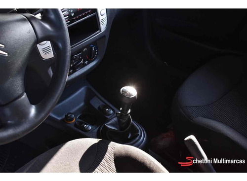 Citroën C3 1.4 I GLX 8V FLEX 4P MANUAL