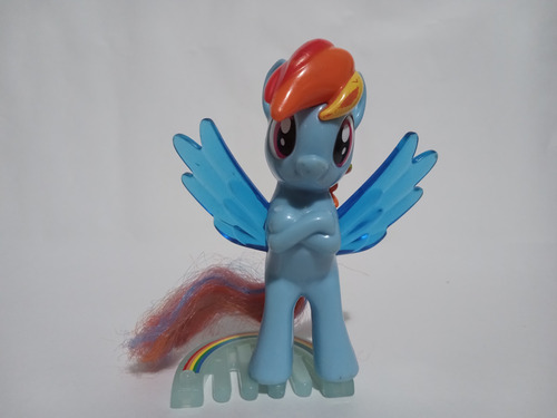 Muñeco Rainbow Dash My Little Pony Mcdonalds 2019