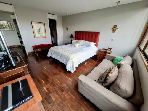Apartamento En Venta Ubicado En El Poblado Sector Loma De Los Gonzalez (26528).