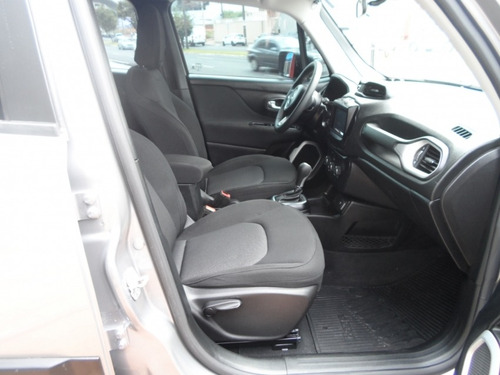 Imagem 11 de 12 de Jeep Renegade 1.8 Automatico