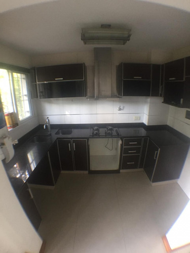 Imagen 10 de 13 de Venta - Departamento 3 Ambientes Con Dos Cocheras Y Renta