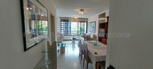 Raul Zapata Vende Apartamento En El Rosal, 2h, 2b, 2pe, Cod. Mls #24-4637