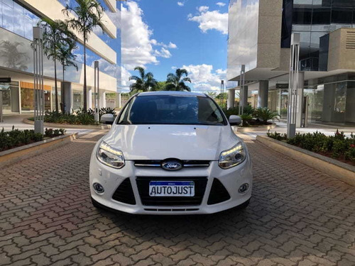 Ford Focus Titanium Plus 2.0 Flex 5p Aut