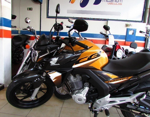 Imagem 4 de 11 de Honda Cb Twister 250 Abs Só 9 Mil Km - 2020 E Garantia Loja