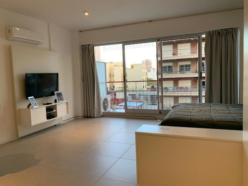 Venta Monoambiente Divisible Con Balcón Al Frente