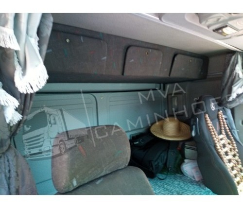 Imagem 11 de 14 de Caminhão Mercedes 2035 - 4x2 T