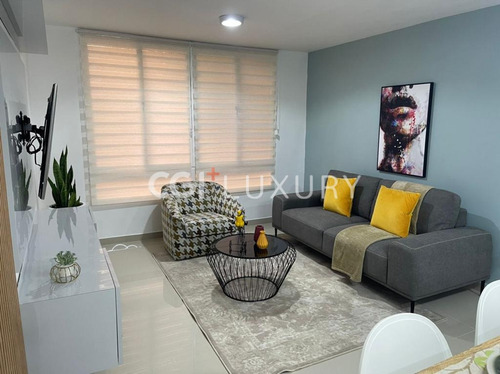 Cgi+ Luxury Lecheria Ofrece En Alquiler Entremares Apartamento.