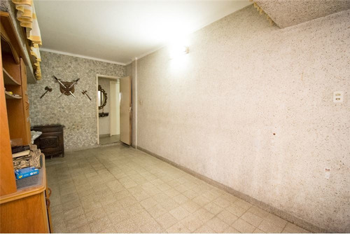 Imagen 13 de 30 de Casa De 3 Dorm Y Cochera En B° Candioti Norte