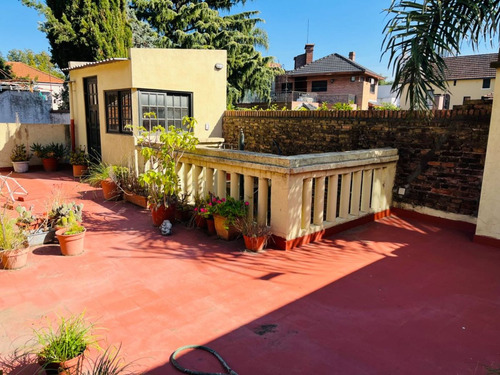 Linda Y Funcional Casa Lomas De Zamora C/terraza