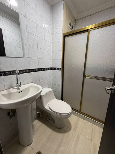 Apartamento En Venta En Sabana Larga .- Wc