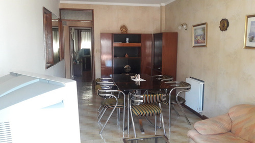 Imagen 2 de 30 de Departamento De 3 Ambientes Con Cochera - A La Calle - Belgrano 2600