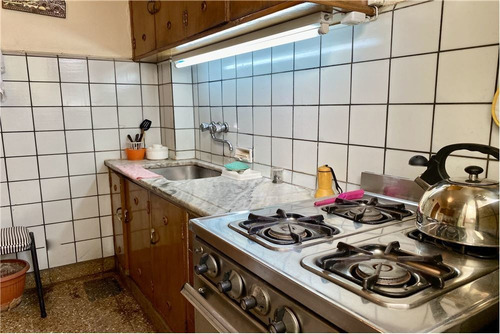 Imagen 6 de 22 de Venta Departamento 4 Amb Luminoso Balvanera
