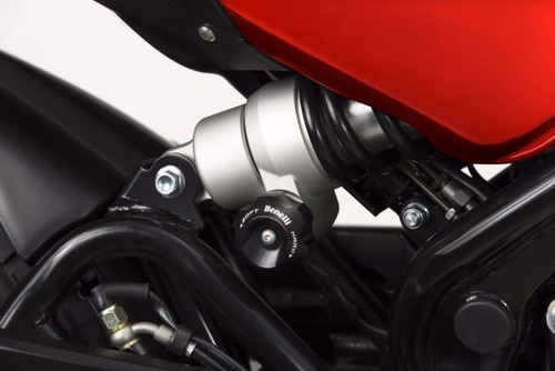 Imagen 17 de 19 de Benelli Leoncino 500