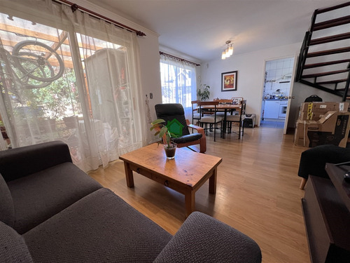Casa En Venta De 3 Dorm. En Puerto Varas