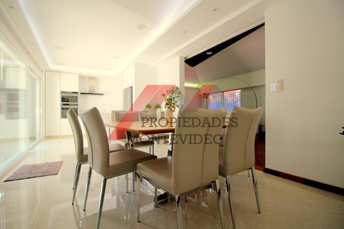 Casa En Venta - 3 Dormitorios - Punta Gorda