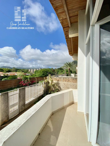 En Venta Acogedora Casa Quinta, Ubicada En El Sector Palosano, La Asunción
