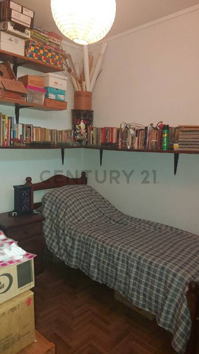 34 Entre 25 Y 26, Ph En Venta 2 Dormitorios, Barrio La Loma.
