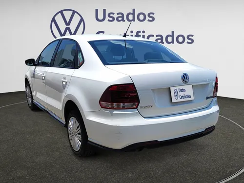 Volkswagen Vento 1.6 Starline Mt