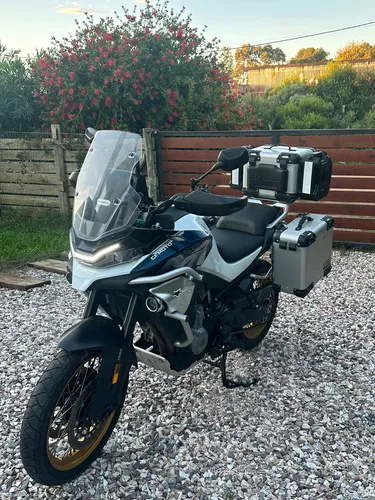 Mt 800 Explorer