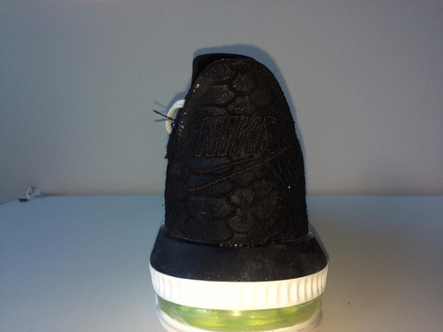 Tênis Nike Lebron 16 Low